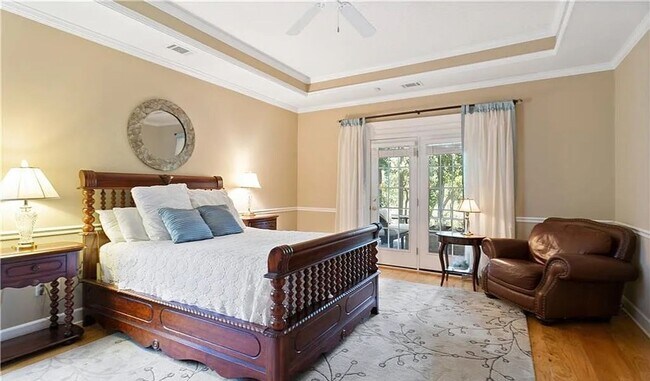 Building Photo - Beautiful 3 bedroom 2 bath home