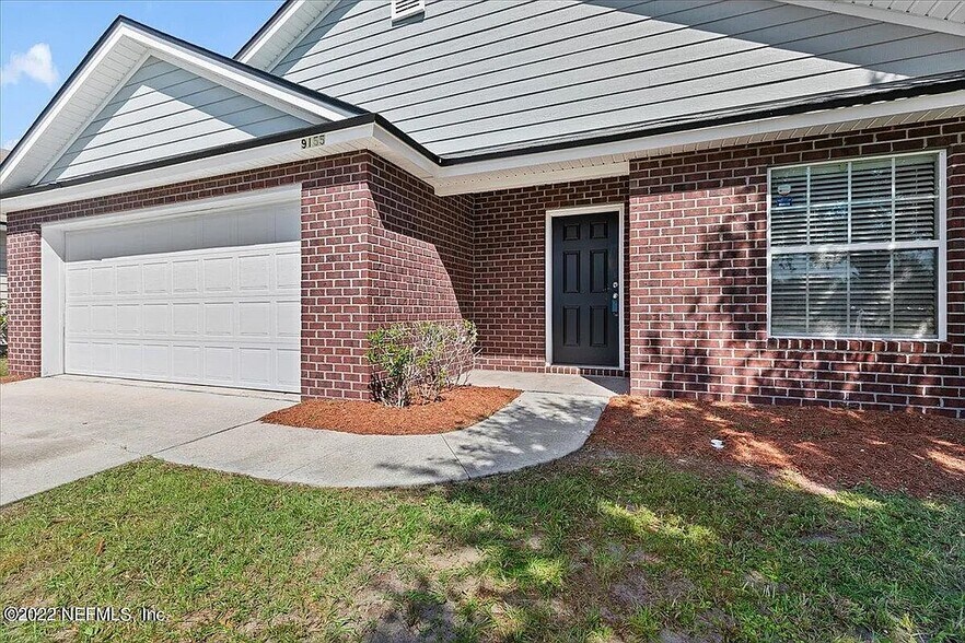 Building Photo - 9155 Mill Grove Dr