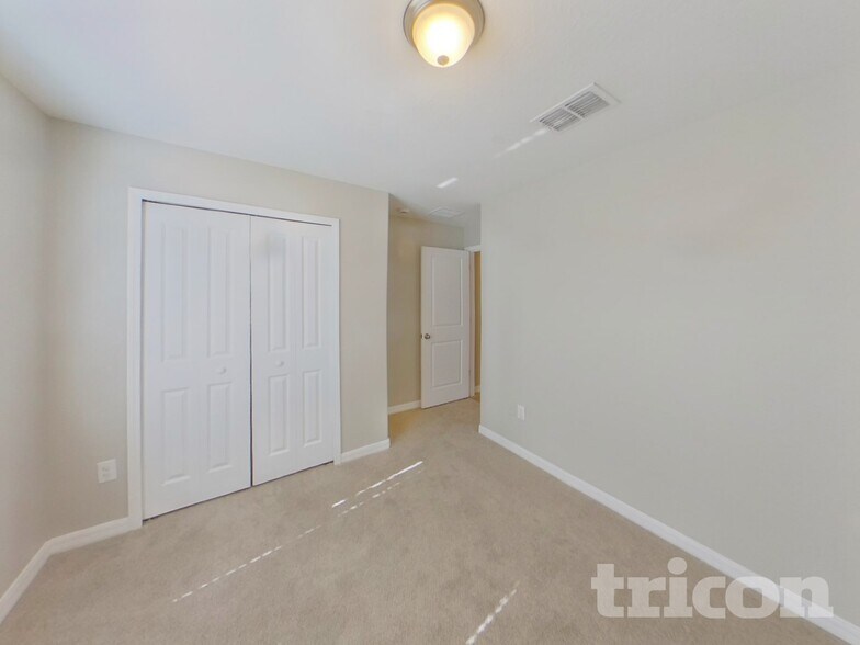 Building Photo - 10034 Carloway Hills Dr