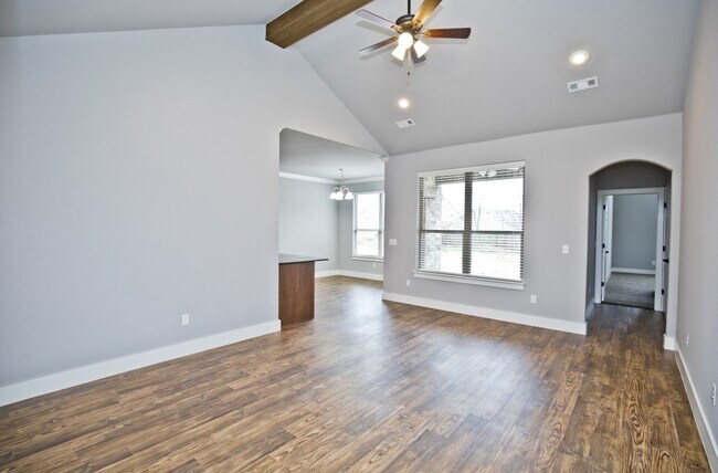 Building Photo - ***308 Alder Street***