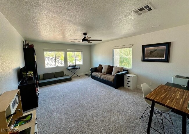 Building Photo - 11057 Village Ridge Ln
