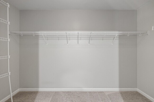 Building Photo - 377 Church St