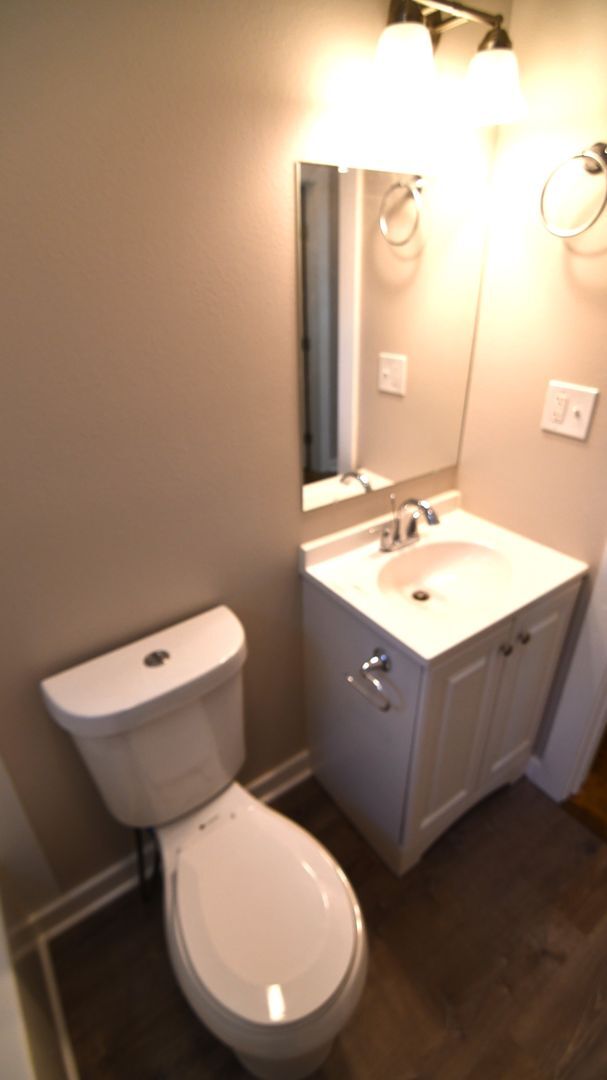 Building Photo - Charming Updated 2-Bedroom Home in Baton Rouge – Move-In Ready!