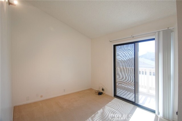 Building Photo - 718 Calle Bahia