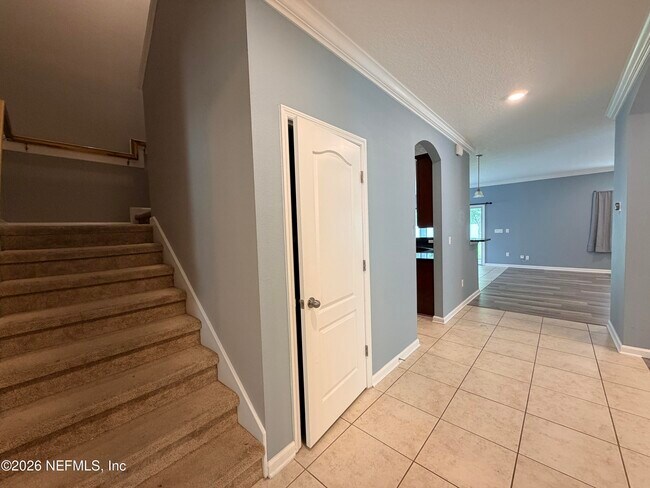 Building Photo - 15991 Baxter Creek Dr