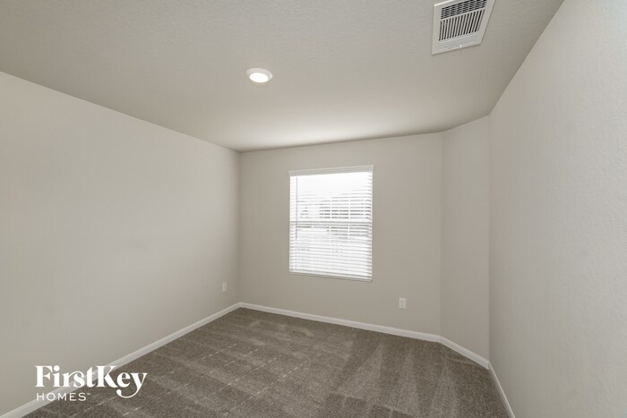 Building Photo - 6627 Hatchery Way