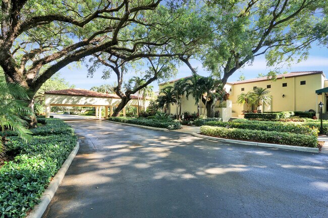 Building Photo - 9460 Tangerine Pl