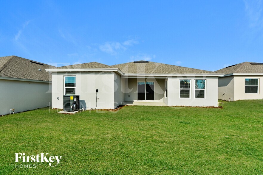 Building Photo - 614 Lindbergh Wy