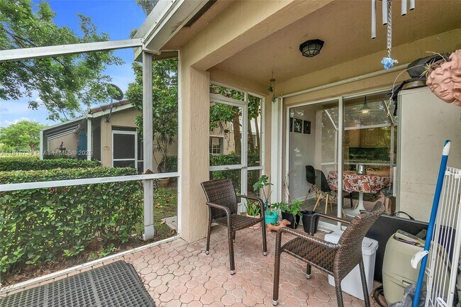 Building Photo - 7370 NW 61st Terrace