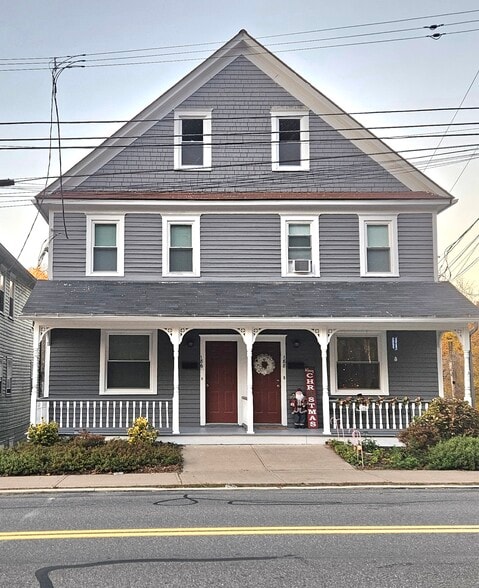 Front - 186 E Main St