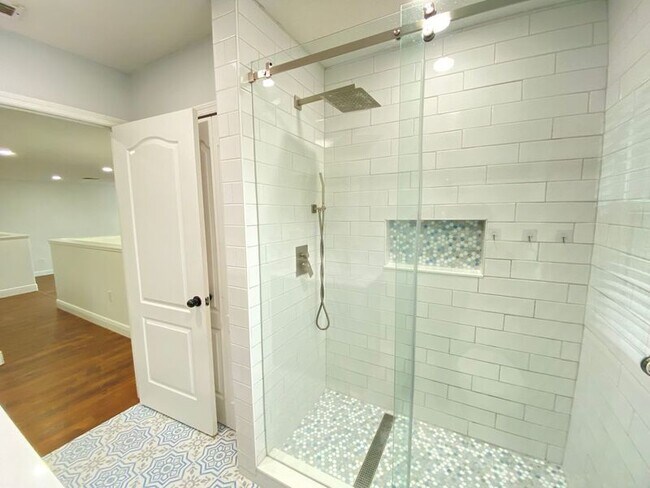 Building Photo - 13110 Moss Park Ridge Dr