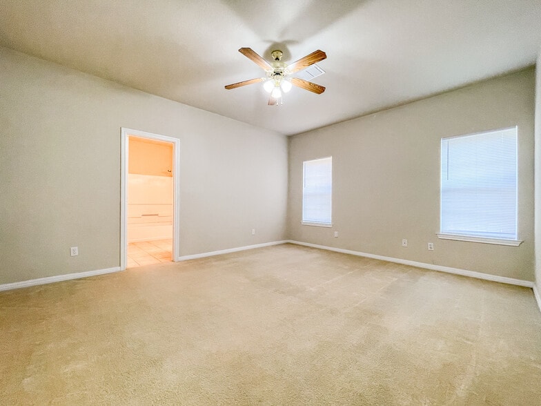 Building Photo - 3064 Palomino Trl