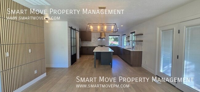 Building Photo - 4298 Catalpa-