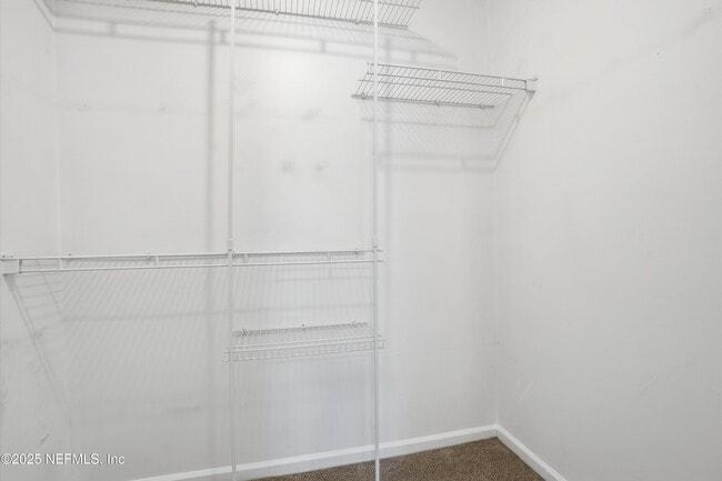 Building Photo - 4088 Laurelwood Dr