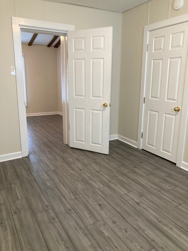 Building Photo - 904 Afton St