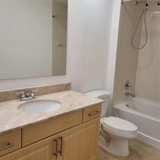 Building Photo - 1064 N Tamiami Trl