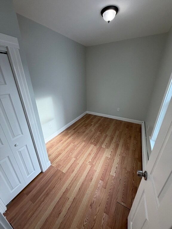 Building Photo - 83 Chelsea St