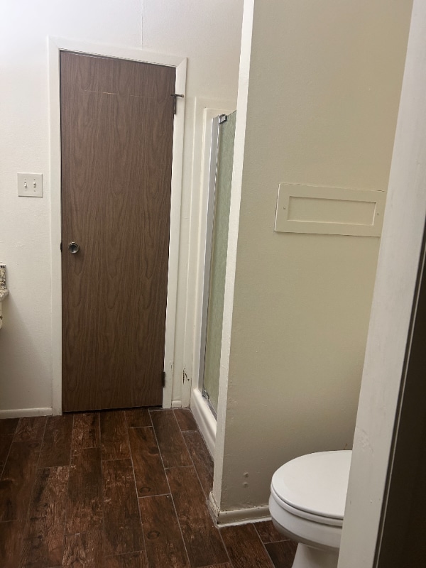 Building Photo - 613 Broken Arrow Rd