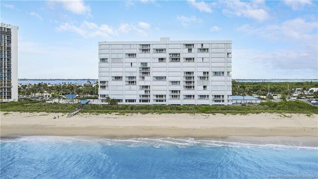 Building Photo - 9600 S Ocean Dr