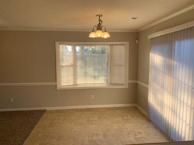 Building Photo - 1025 Spring Forest Rd