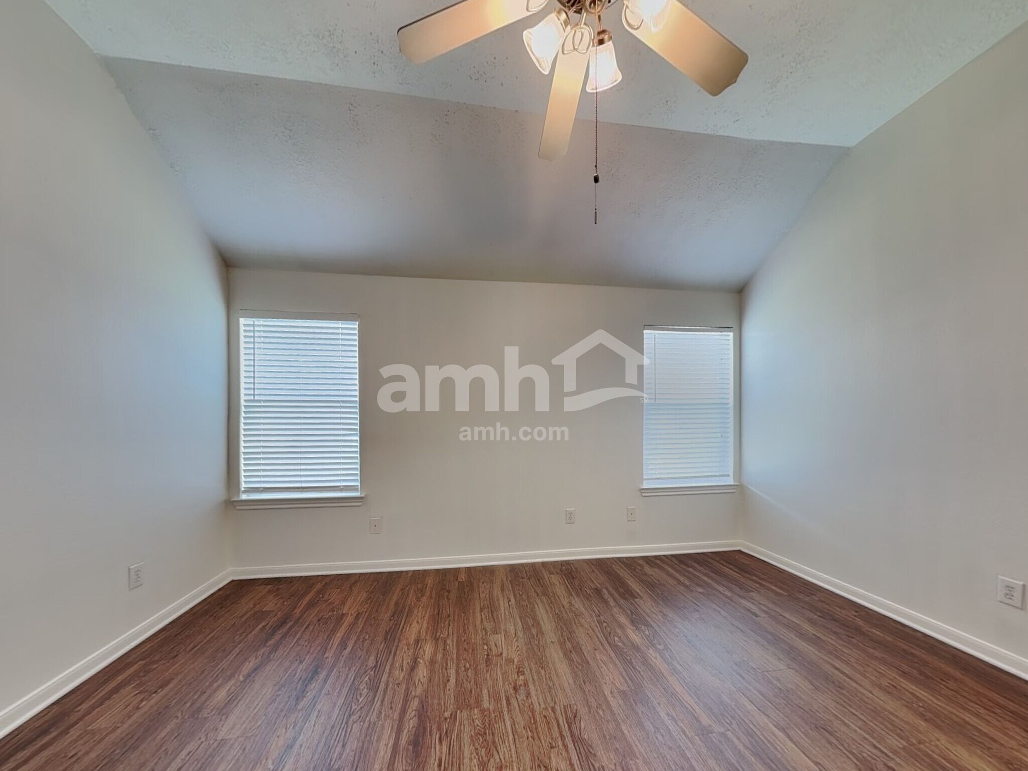 Building Photo - 17823 Trophy Deer Ct