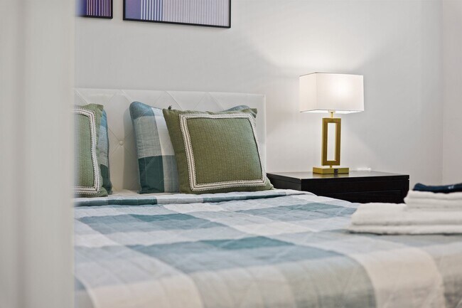 Building Photo - 3285 Marlanta Dr