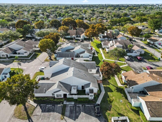 Building Photo - 13737 SW 149th Cir Ln