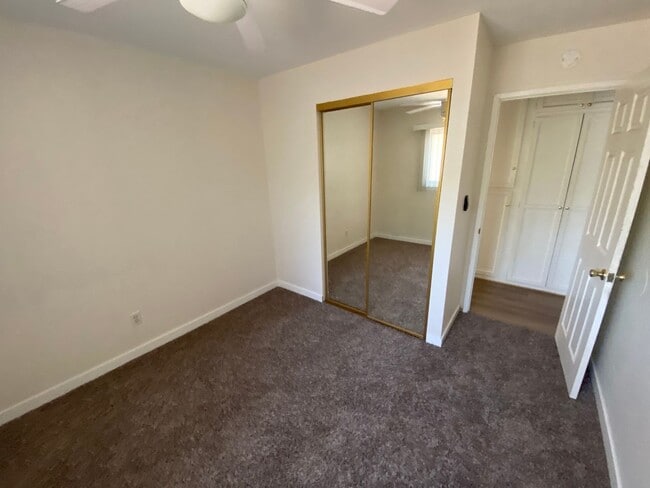 Building Photo - 3 Bedroom, 2 Bathroom Single Story House i...
