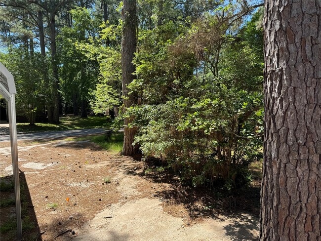 Building Photo - 45 Whippoorwill Ln