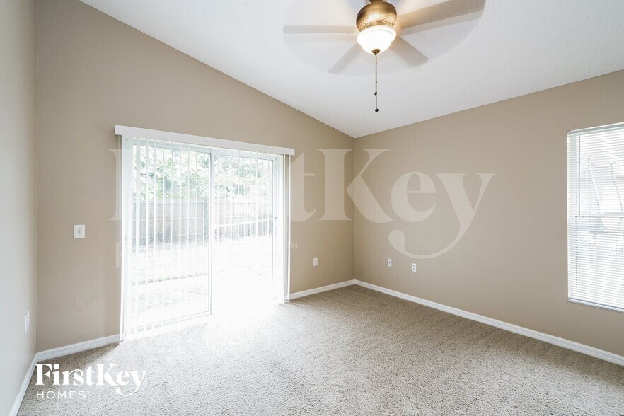 Building Photo - 1104 Old Mossy Ct