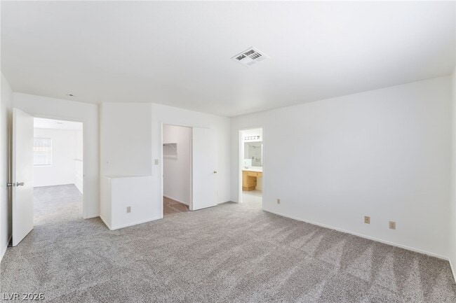 Building Photo - 4492 E Mesa Vista Ave
