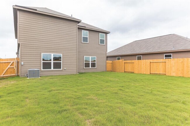 Building Photo - 14412 Boomtown Wy