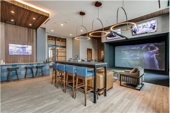 Building Photo - 9758 Katy Fwy