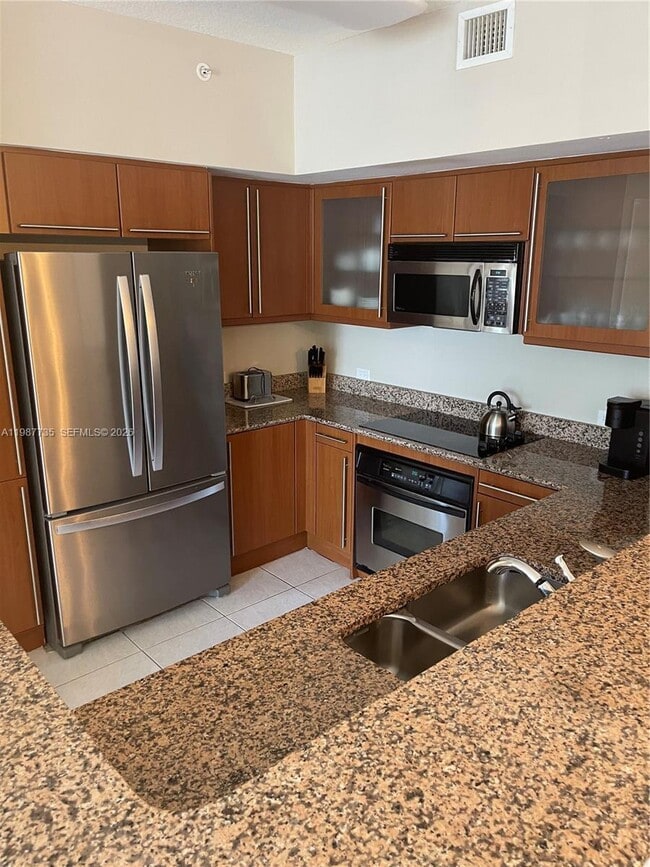 Building Photo - 2080 S Ocean Dr