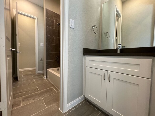 Building Photo - Introducing a stunning and impeccably main...