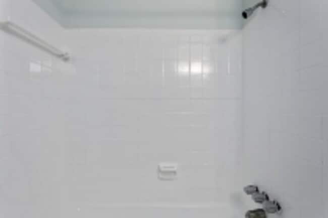 Building Photo - 425 W 87 Pl