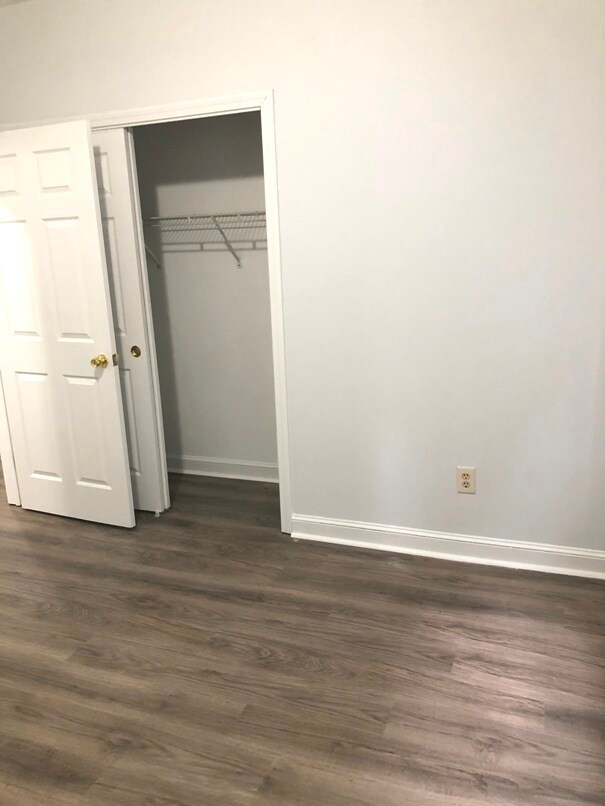 Apt 3 - 118 Berkshire St