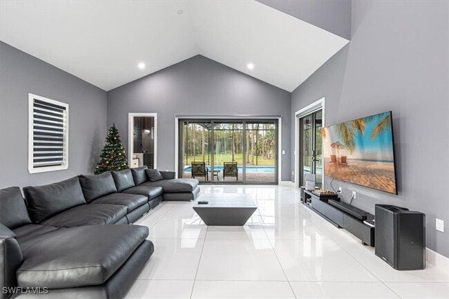 Building Photo - 4029 2nd Ave SE