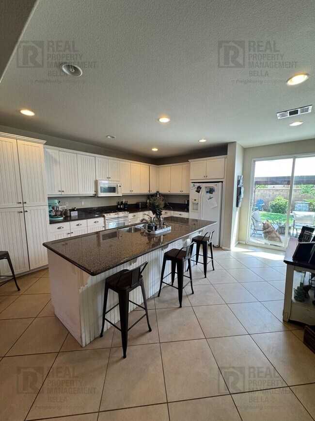 Building Photo - Resort-Style Living in Spencer’s Crossing ...