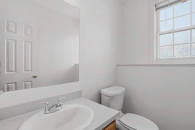 Building Photo - 55 Arrowwood Dr