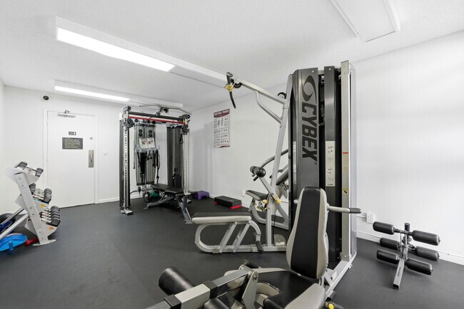 Building Photo - 1361 S Ocean Blvd