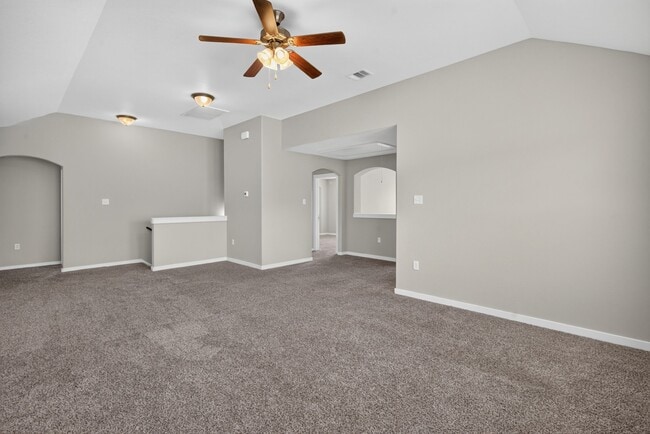 Building Photo - 6915 Rosemont Ct
