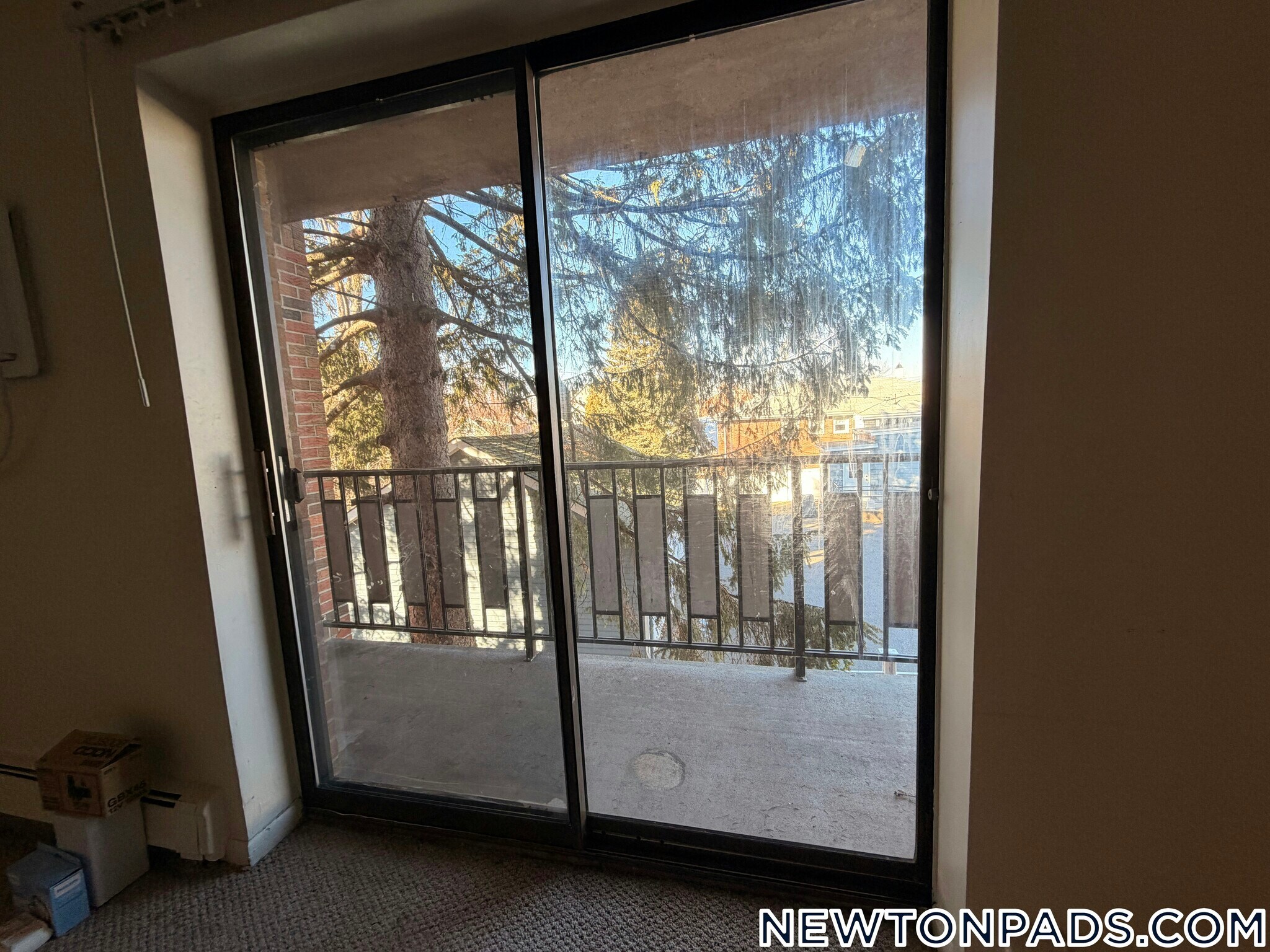 Building Photo - 175 Adams St