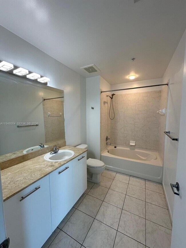 Building Photo - 2275 Biscayne Blvd Blvd