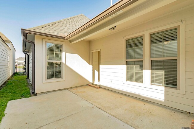 Building Photo - 3167 Cypress View Ln