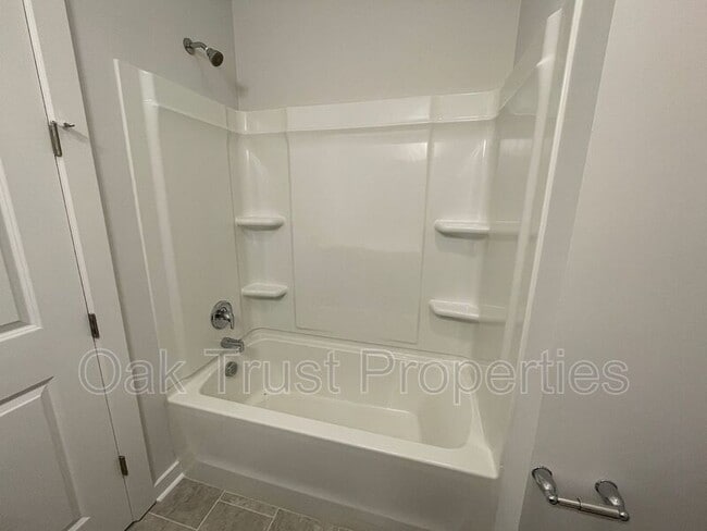 Building Photo - 1017 Swamp Harrier Ave