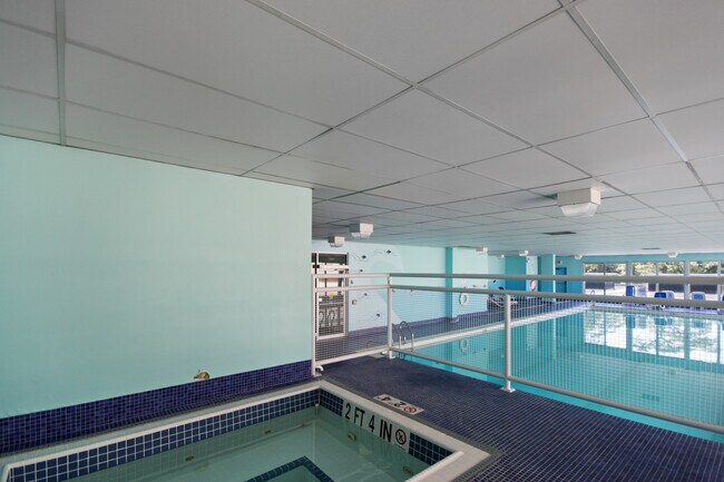 Building Photo - 4800 S Chicago Beach Dr