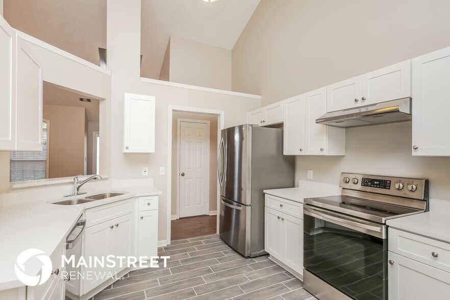 Building Photo - 525 Flintlock Dr