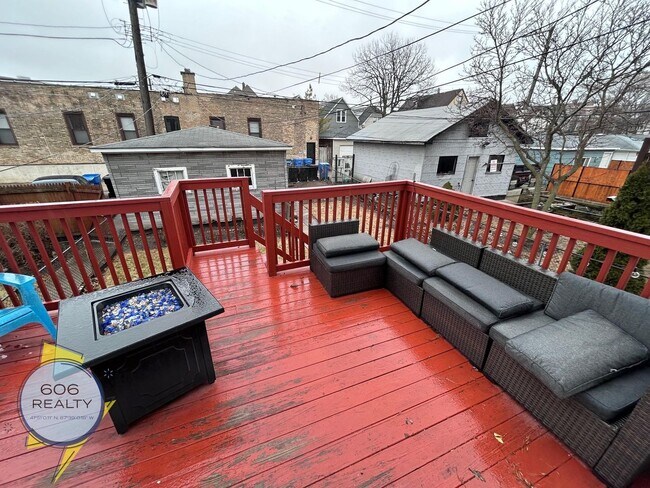 Building Photo - Remodeled 3 Bed In Avondale!