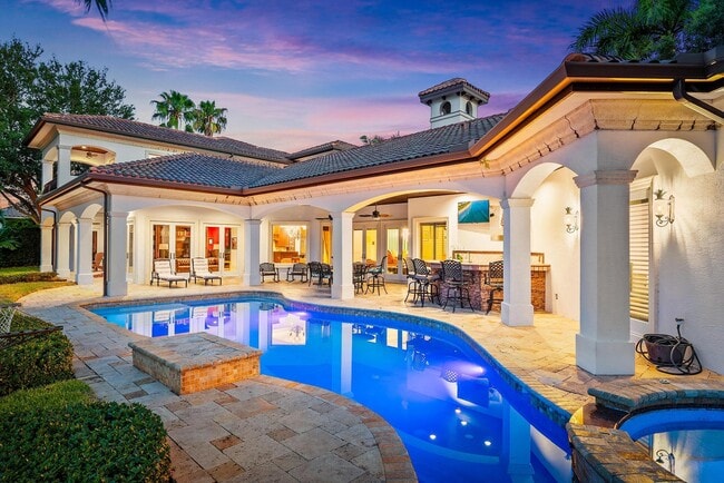 Building Photo - 18669 SE Palm Island Ln